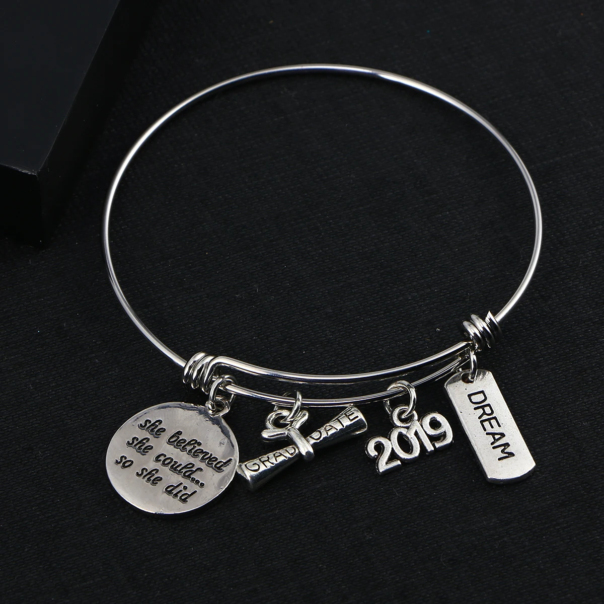 1 шт. подарок красивый креативный Выпускной браслет &quotмакияж&quot для студентов