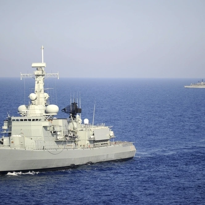 Portuguese navy frigate NRP Bartolomeu Dias in transit the Mediterranean Sea Poster Print (34 x 22) | Дом и сад