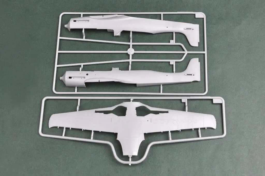 Hobbyboss 1/48 81703 Ta152 C 1/R14|Наборы для сборки моделей| |