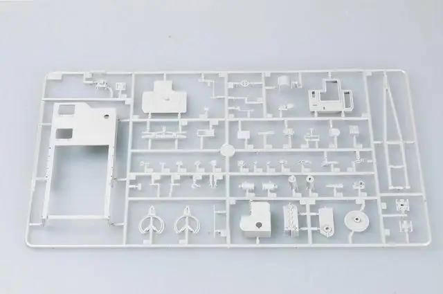 Trumpeter 1/35 00363 Pz.Kpfw.IV Ausf.F Fahrgestell |
