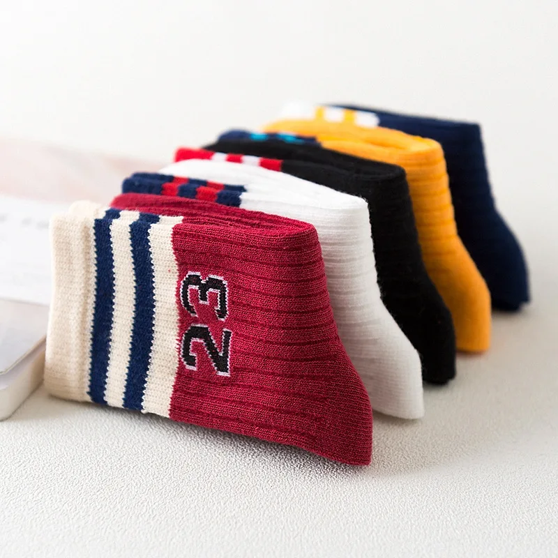 Новые стильные удобные детские носки из хлопка в полоску с двумя полосками для