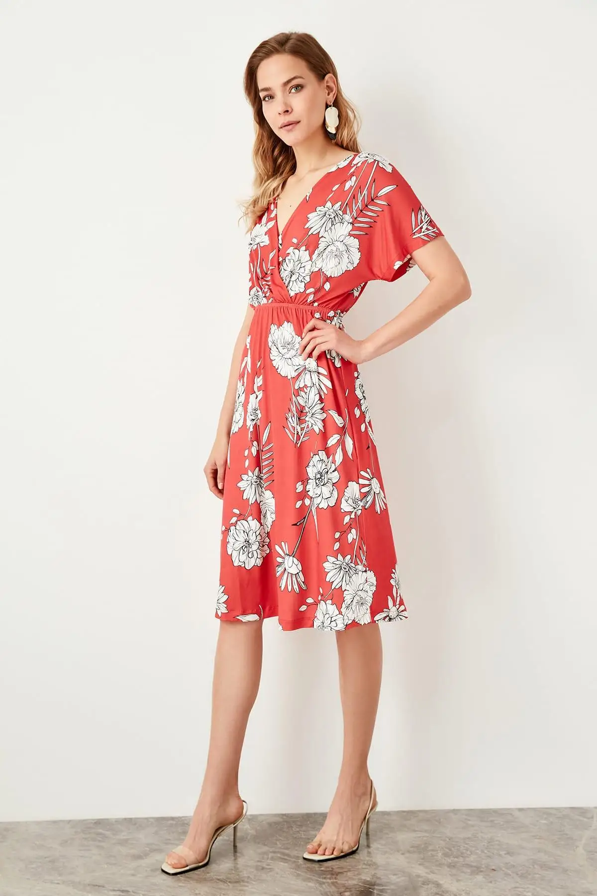 Trendyol трикотажное платье с коралловым узором TWOSS19LJ0285 | Женская одежда