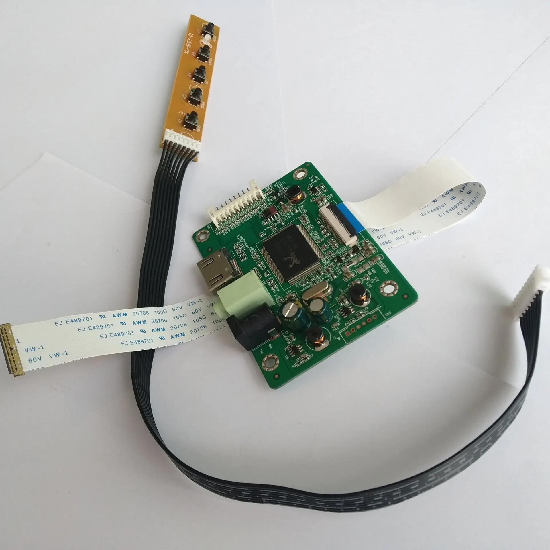 

For 13.3" N133BGA-EA1 1366X768 HDMI LCD LED EDP mini Controller board DIY KIT card cable