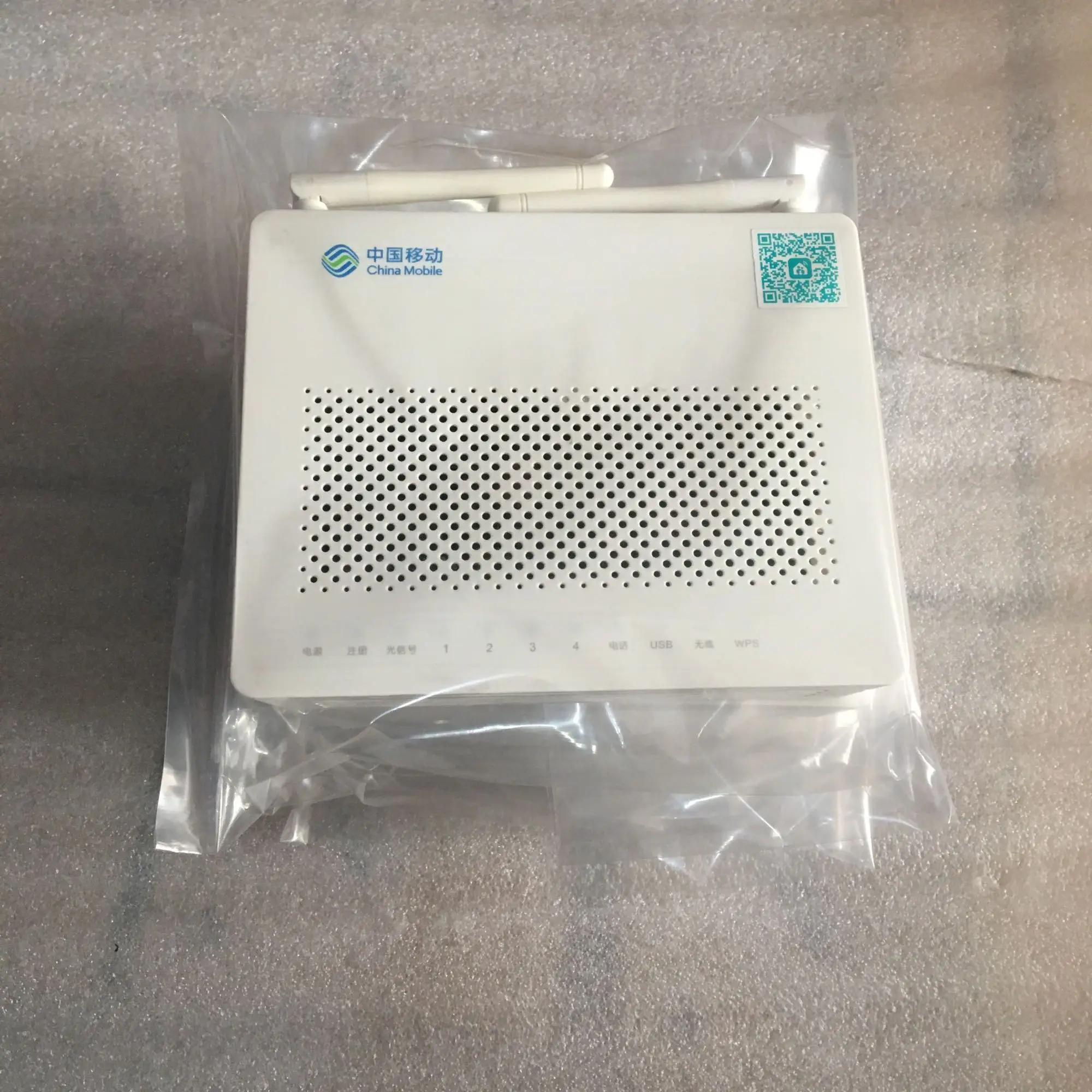 90% новый б/у Huawei GPON ONU HS8545M HS8545M5 FTTH ont модем 1GE + 3FE 1TEL wifi такая же Функция как