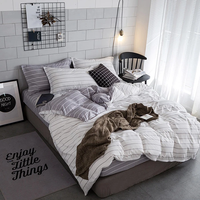 Комплект постельного белья из 3 предметов простые двойные полосатые постельные