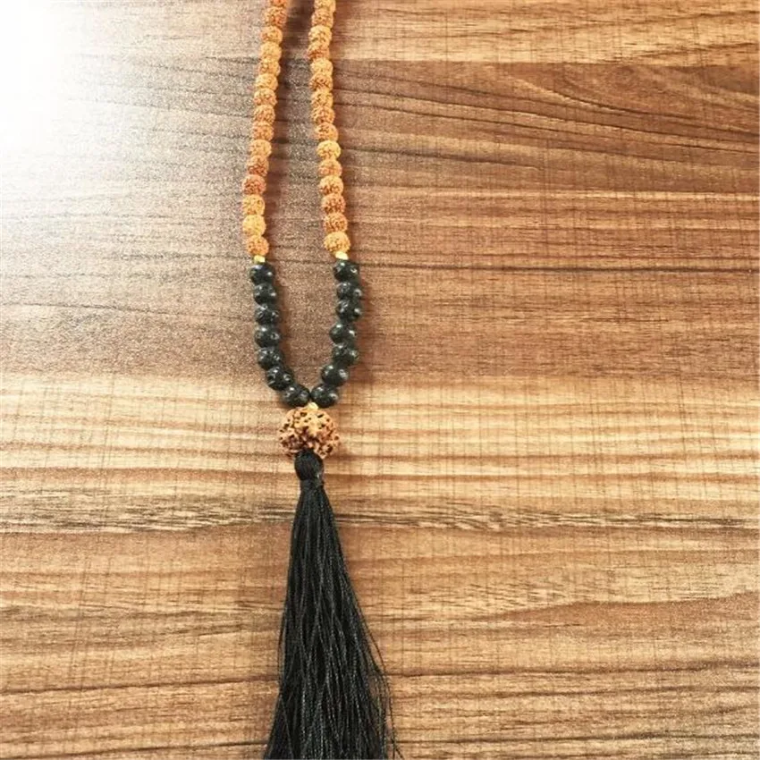 Ожерелье с кисточками 8 мм черная лава Rudraksha | Украшения и аксессуары