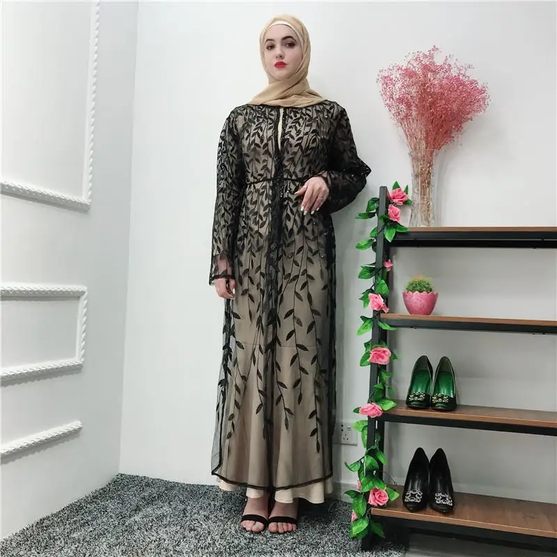 Женское длинное кимоно с вышивкой и кружевной сеткой мусульманское платье