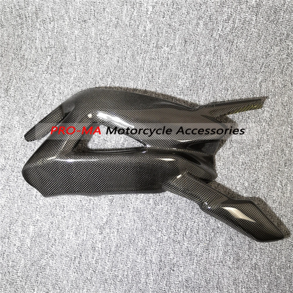 

Swing arm Cover Protector Guard in Carbon Fiber For MV AGUSTA Brutale 800/800RR/800RC,F3 675/F3 800