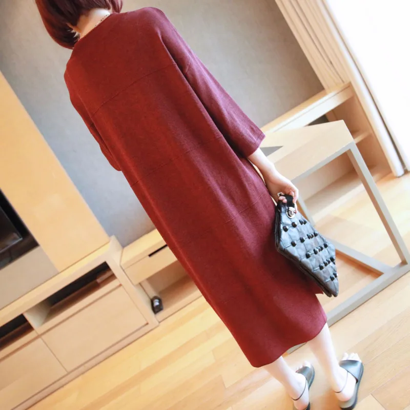 Женское трикотажное платье LANMREM свободное большого размера с рукавом три