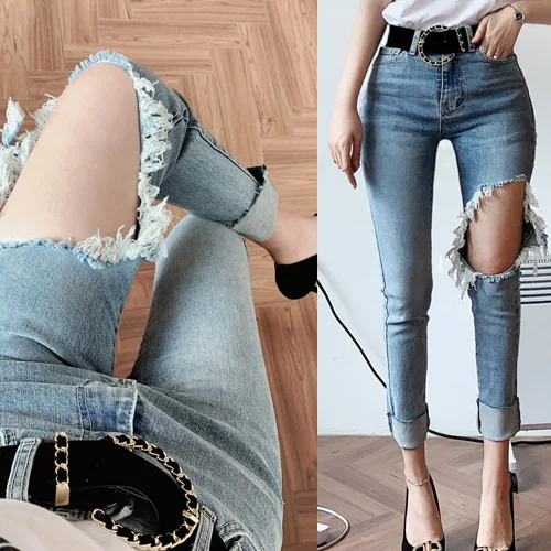 Женские эластичные джинсы с завышенной талией светло-голубые дырками на бедре 2020