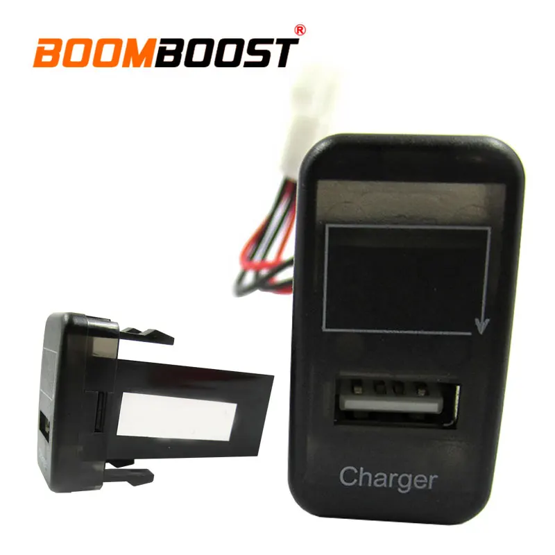 

LED light USB Interface Socket Car Charger 5V 2.1A USB Interface Socket Phone Charger for Nissan