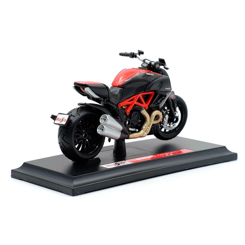 MAISTO 1:18 Diavel углеродная Литая модель мотоцикла работоспособная короткошерстная