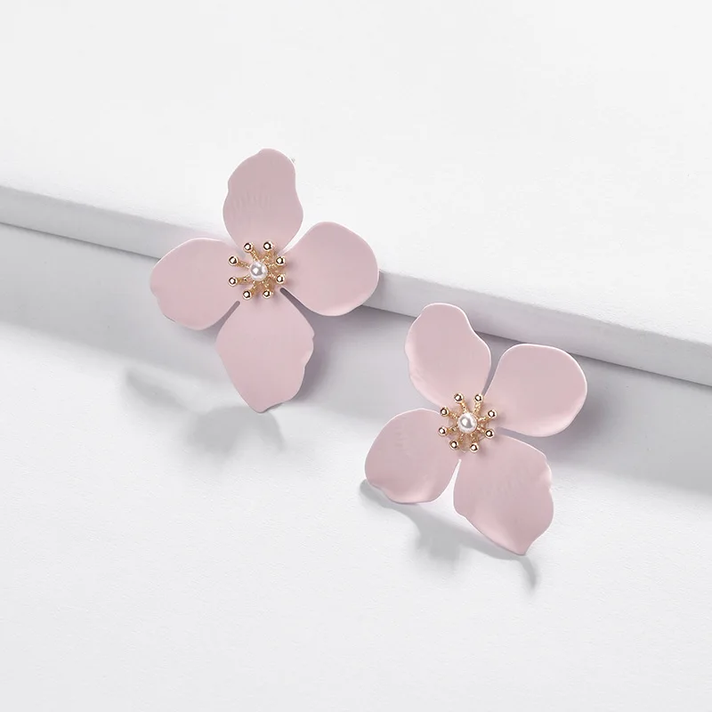 Дизайнер 6 весенний сезон цветок серьги моды PearBead бренд маслом Красочные Для