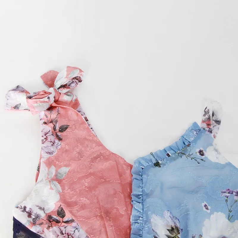 Платье без рукавов TWOTWINSTYLE весеннее платье средней длины с цветочным принтом и