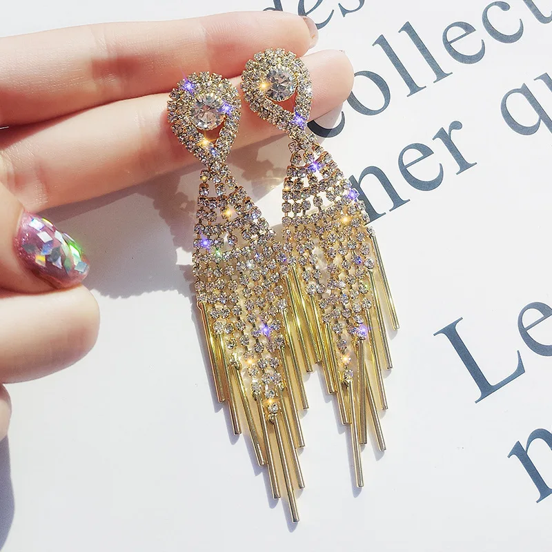 

jingyang Fashion With Exaggerated Drill Tassel Earrings Female Temperament Long Eardrop Show Face Thin Red Women Earring Hot
