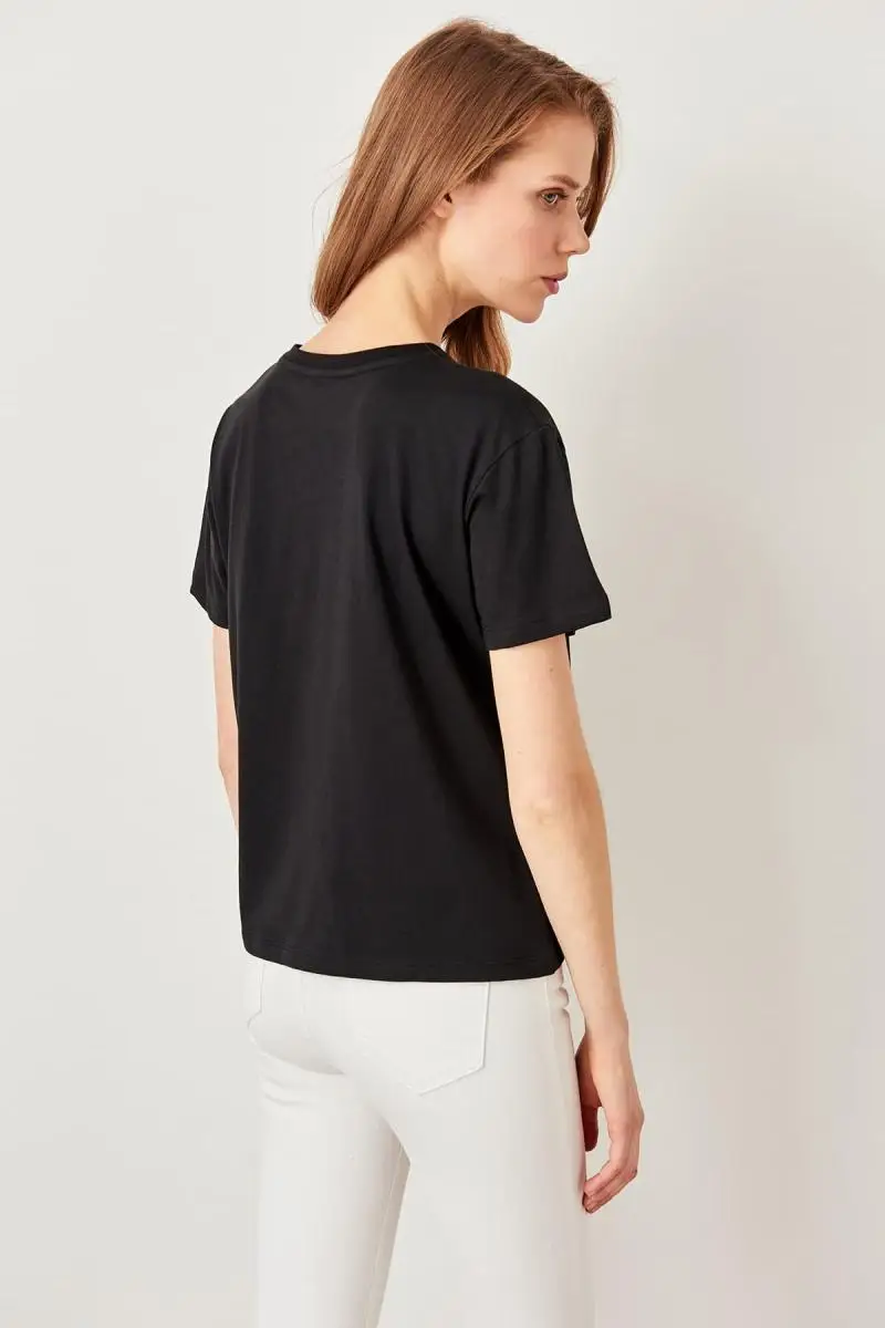 Trendyol черный камень печатных Базовые Трикотажные футболки TWOSS19TC0013 | Женская