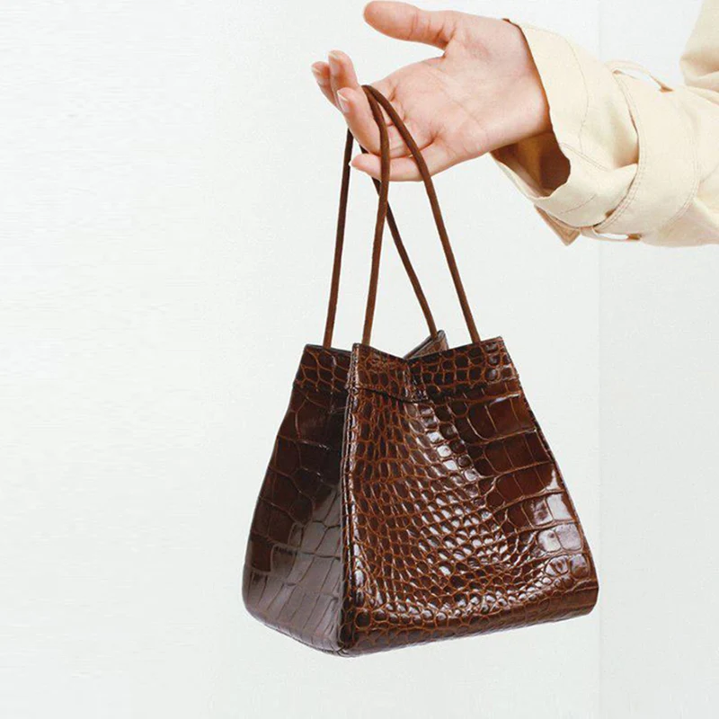 BXX мешок/2019 сезон: весна–лето женская новая стильная с тиснением под