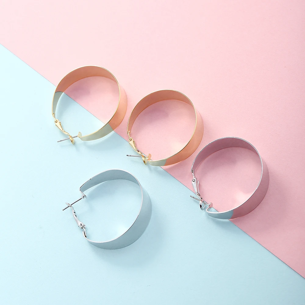 

Women Hoop Earrings New Fashion Jewelry Casual Round Hoop Earrings Gold Color Earring Brincos Pendientes