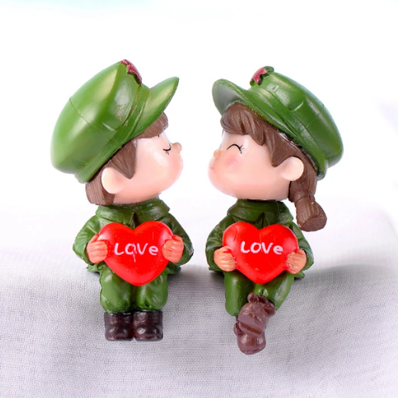 Hot 2PCS/1Set Miniatures Lovers Couple Figurines Resin Crafts Fairy Chair Garden Sweety Micro Landscape Home Decoration | Дом и сад