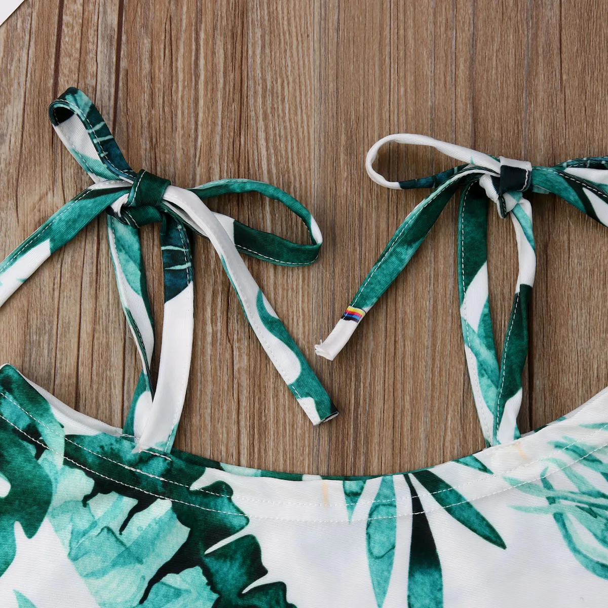 Купальник-бикини без рукавов с ремнем и принтом в виде листиков для маленьких