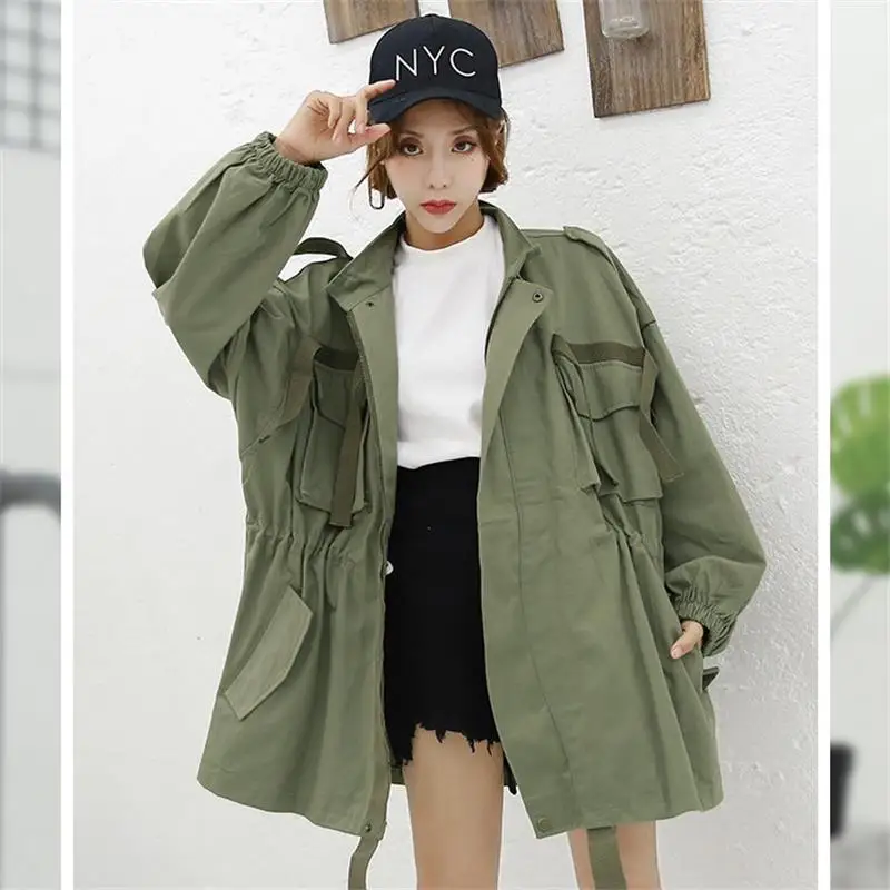 Куртка-бомбер женская джинсовая с буквенным принтом в стиле бойфренд ветровка