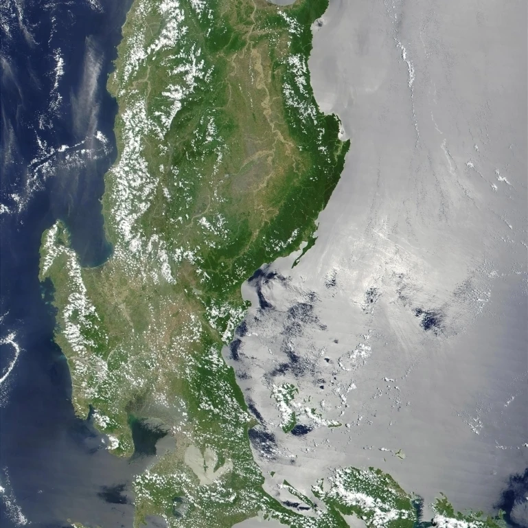 Спутниковая печать плакатов с изображением Северной Филиппин (12x16) | Дом и сад