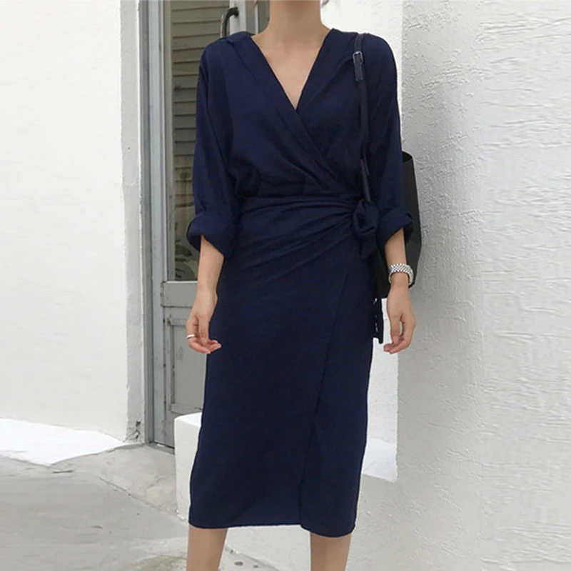 Женское плиссированное платье с v-образным вырезом и длинным рукавом элегантные