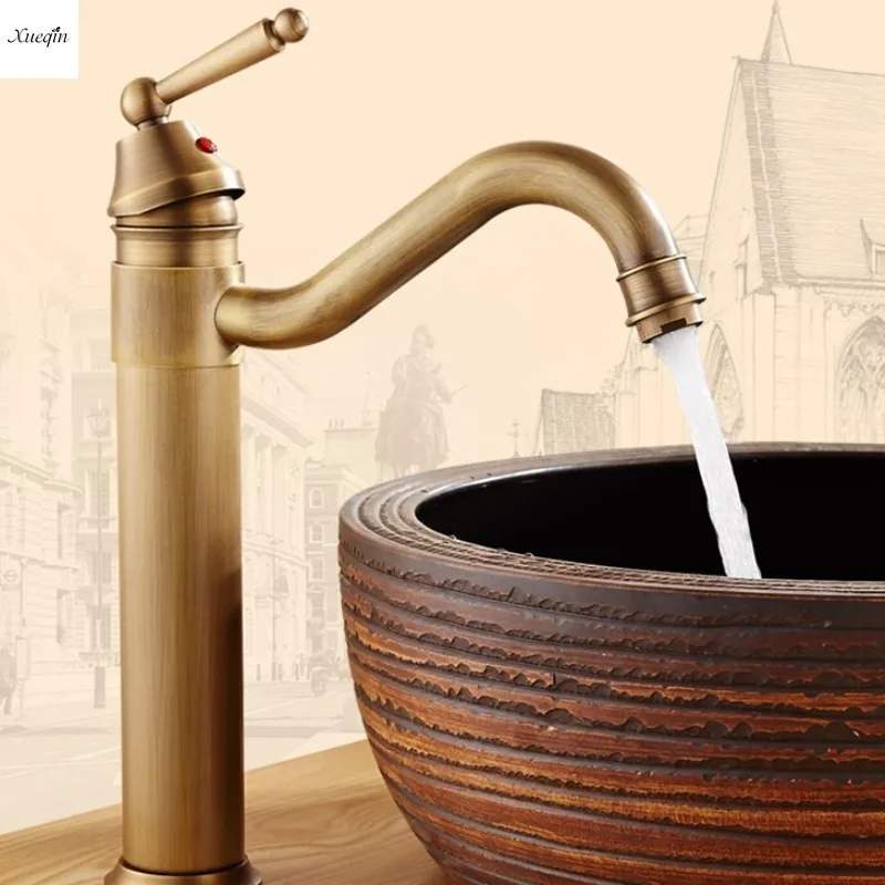 Античный медный смеситель для раковины с вращением на 360 градусов холодной и