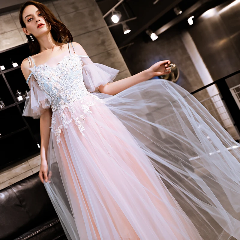 Женское вечернее платье SSYFashion розовое мягкое с кружевной аппликацией и