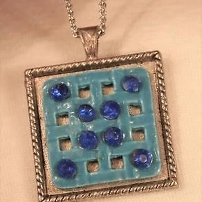 Милая бусина оправа квадратной Silvertone голубые ленточки гвоздики со стразами