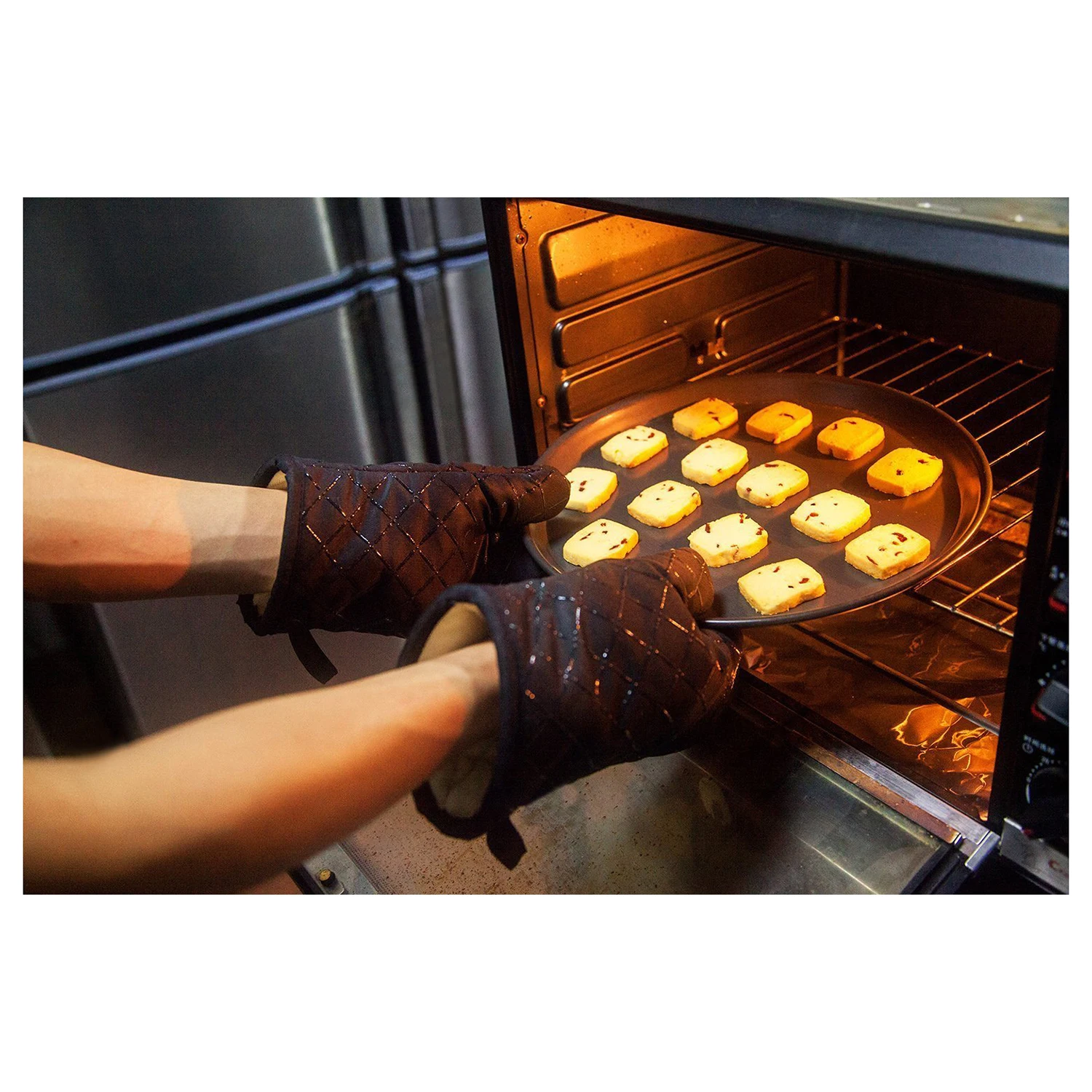 

Oven Gloves Non-Slip Kitchen Oven Mitts Heat Resistant Cooking Gloves for Cooking, Baking, Barbecue Potholder, Black, 1 Pair