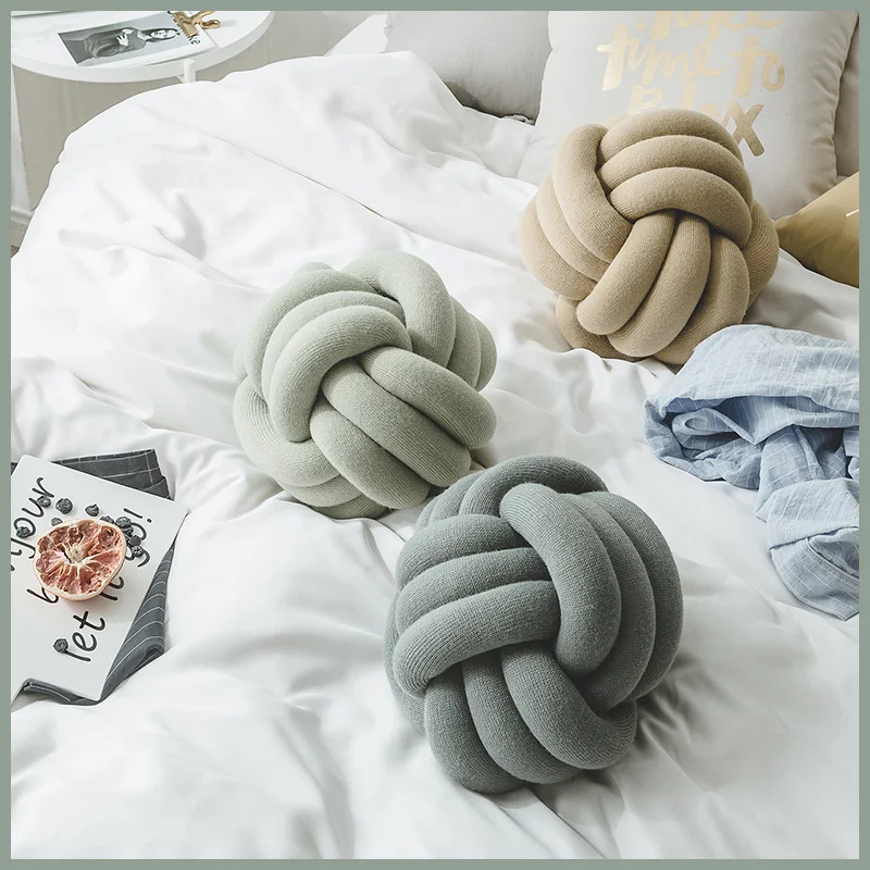 High Quality Plush Ball European Style Sofa Cushion Simple Innovation Handmade Decoration Pillow Personalise 1PCS | Дом и сад