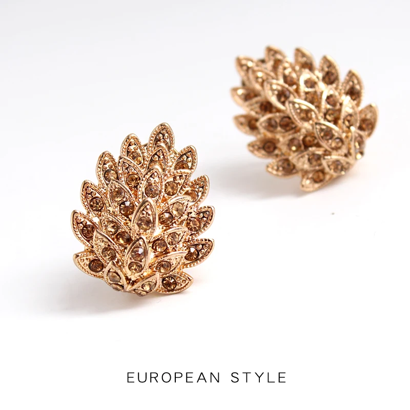 Серьги-гвоздики в виде сосны с золотистой текстурой 99 карат серьги Sen женские 2019