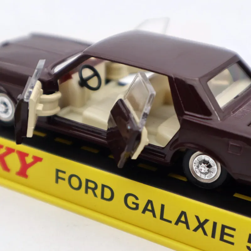 1:43 игрушки Atlas Dinky 1402 для FORD Galaxy 500 EN BOITE литые модели автомобилей коллекция