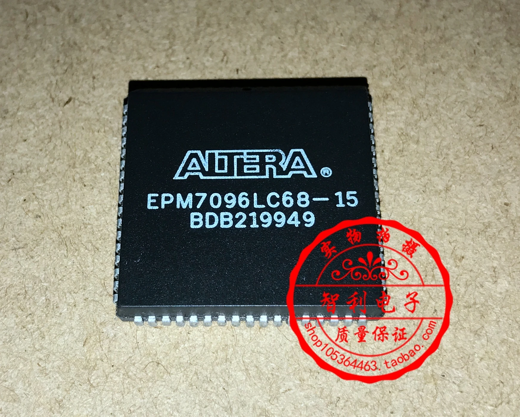 

Бесплатная доставка Epm7096lc68-15 Epm7096lc68 микросхема PLCC