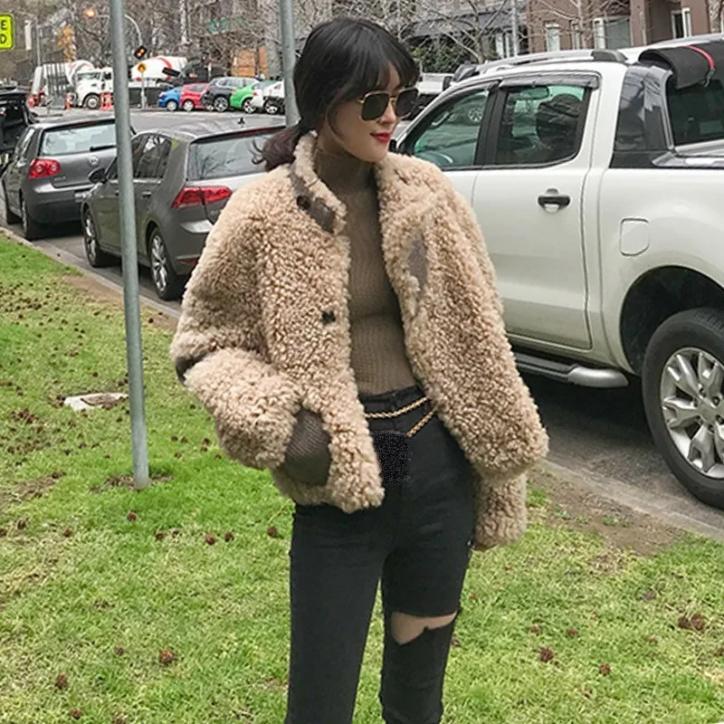 TWOTWINSTYLE короткие пальто из искусственного меха ягненка женская зимняя куртка с