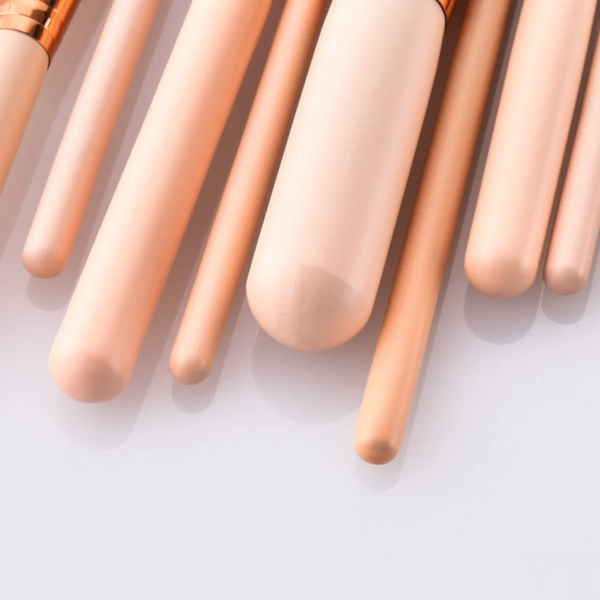 

New Makeup Brush Kit Makeup Brushes Set Eye Shadow Foundation Powder Eyeliner Eyelash Lip Make Up Brush Cosmetic Beauty Tool Hot
