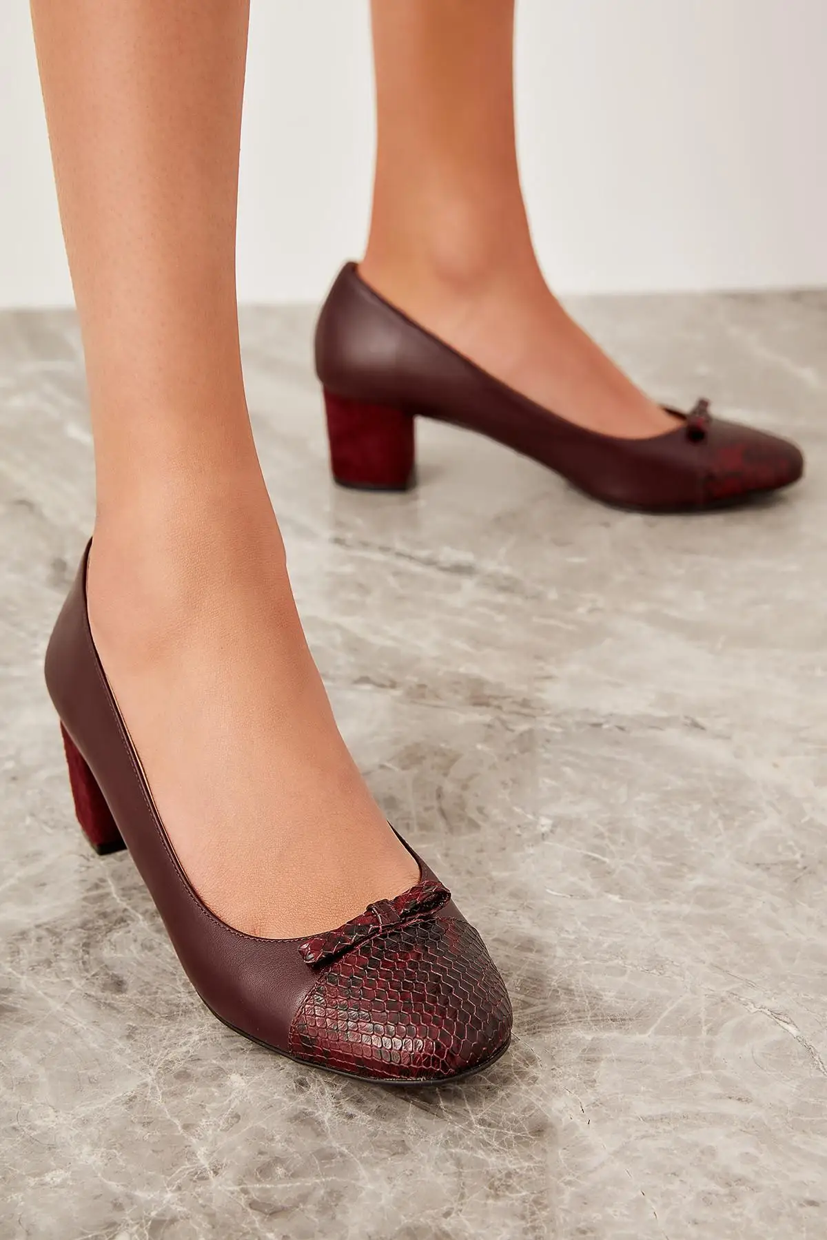 Trendyol/женские туфли на каблуке из натуральной кожи бордового цвета