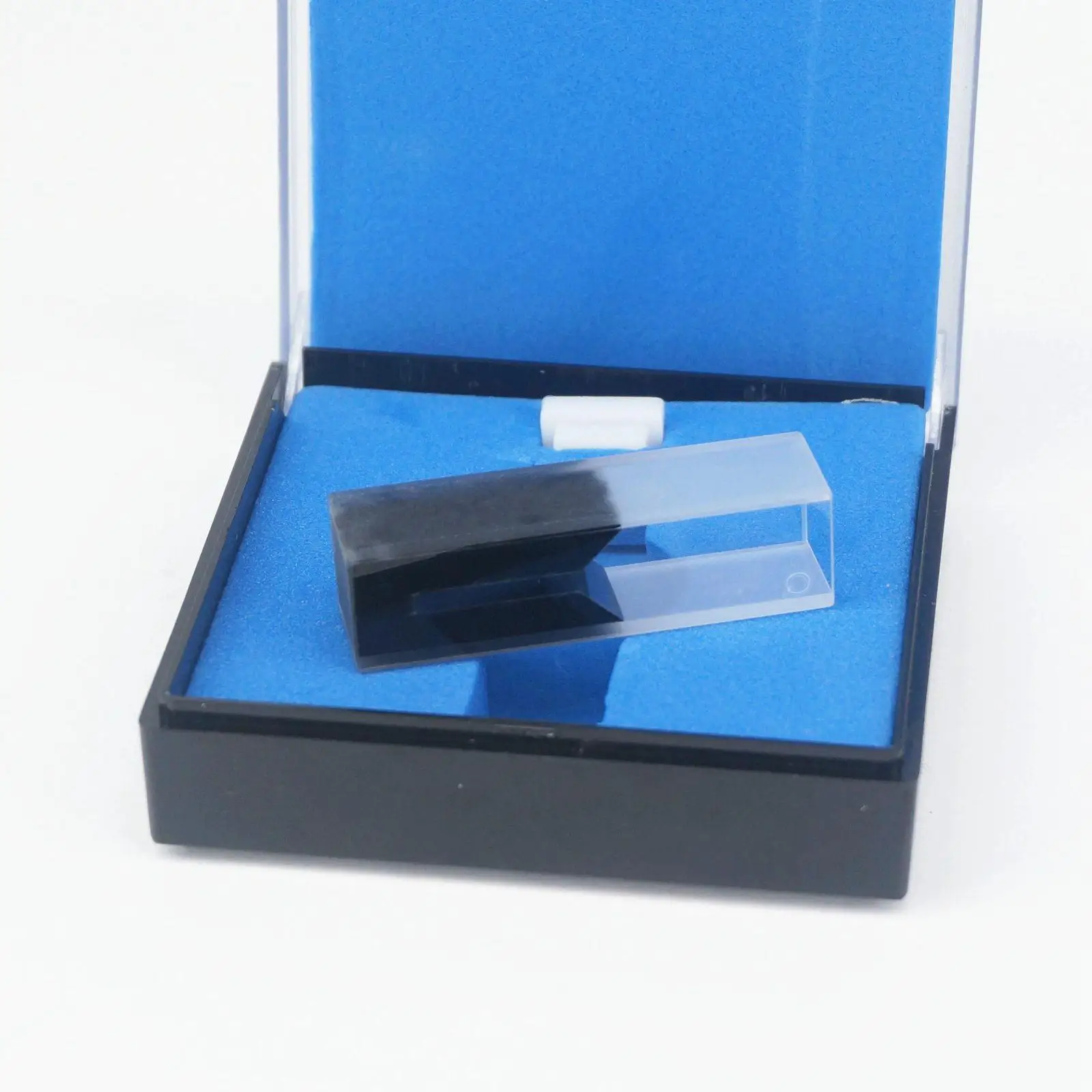 300ul Sub-Micro JGS1 кварцевая кювета с черными стенками и крышкой (300ul) | Канцтовары для