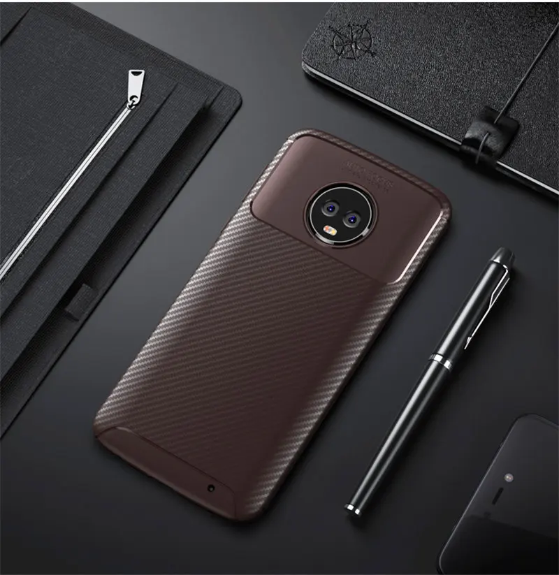 Чехол для Motorola G6 Plus матовый мягкий чехол из углеродного волокна силиконовый