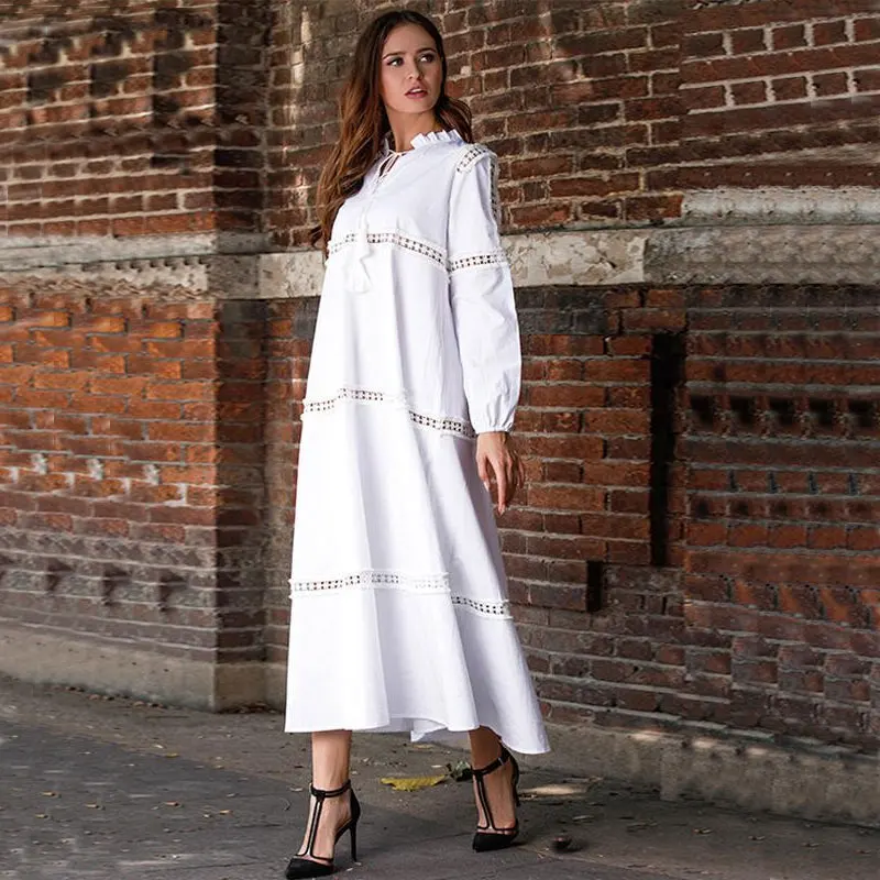 Женское пляжное платье в стиле бохо белое ажурное макси с длинным рукавом