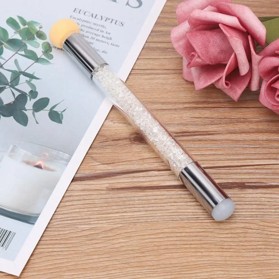 Щетка для ногтей двухсторонняя ручка дизайна губчатая головка со стразами