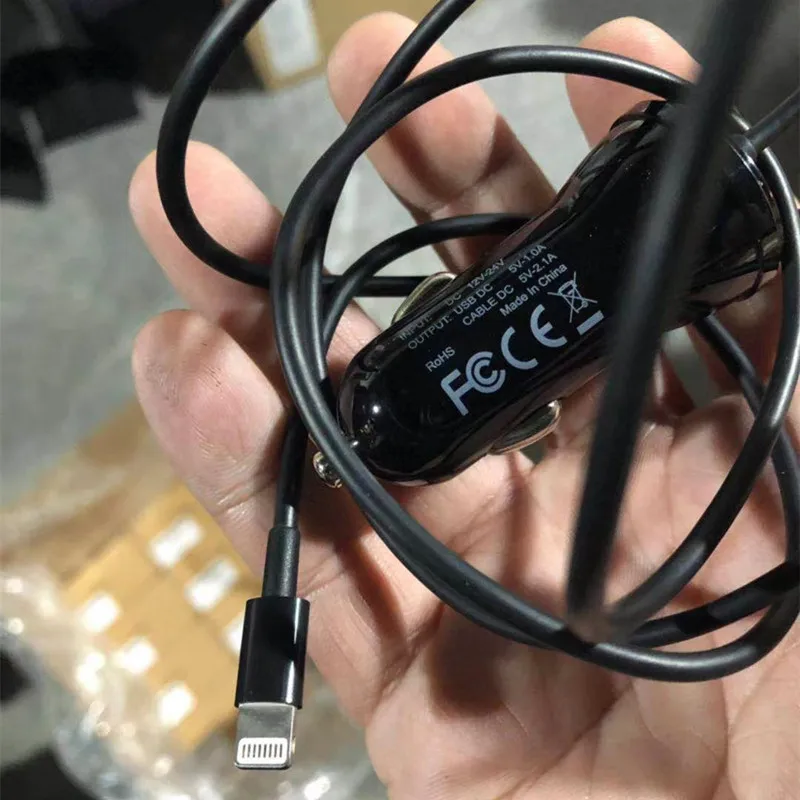 Высокое качество автомобильное usb устройство для зарядки телефона 12В 24В 2.1A/1A seat
