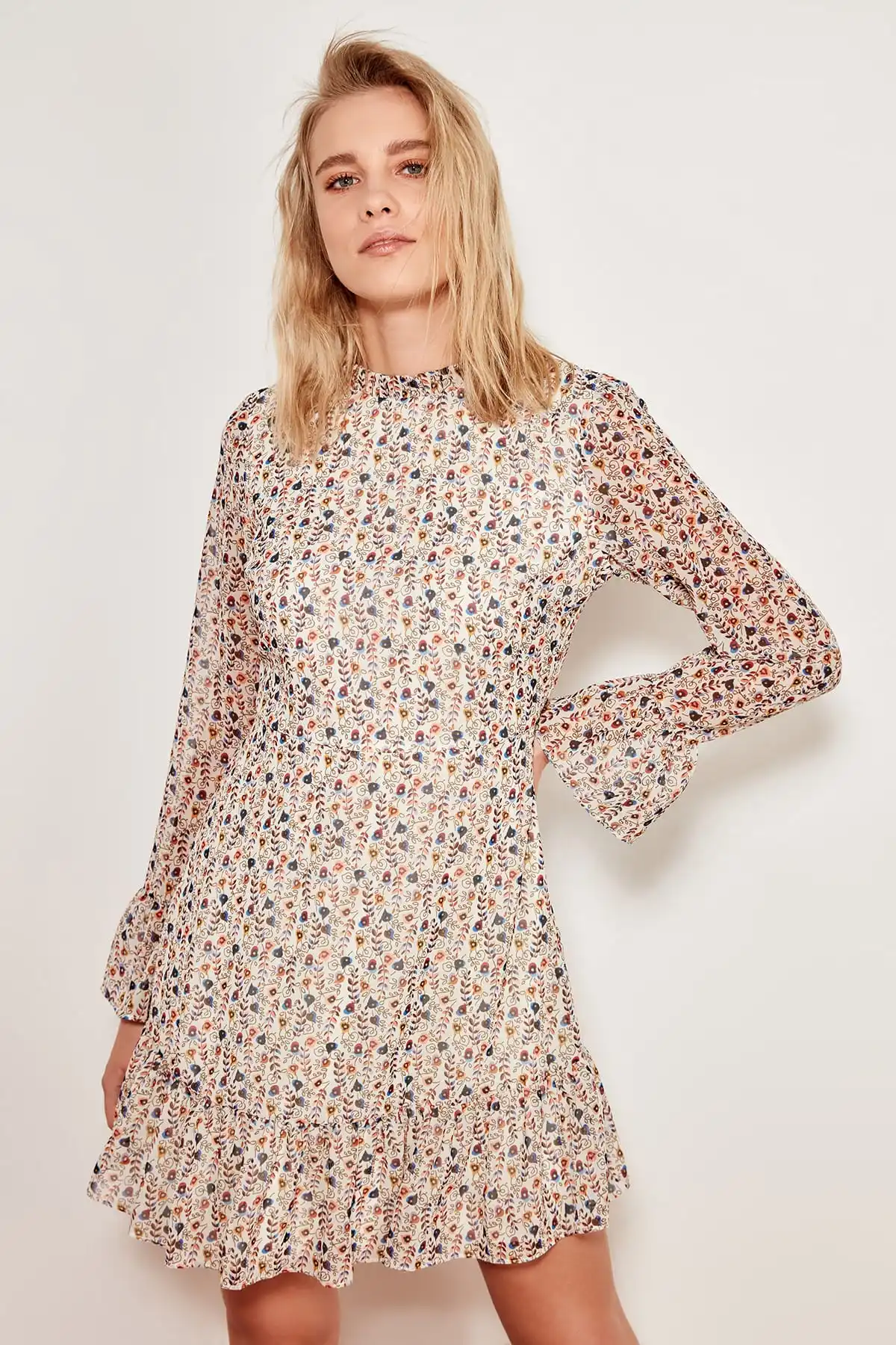 Trendyol разноцветное платье с цветочным рисунком маховик TCLSS19LJ0063|Женские платья| |