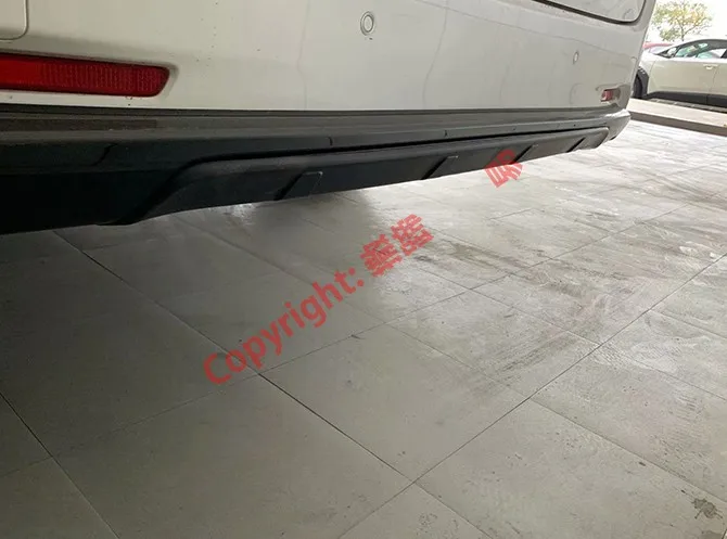 Накладка на задний бампер из углеродного волокна для Toyota Alphard Vellfire AH30 2020 |