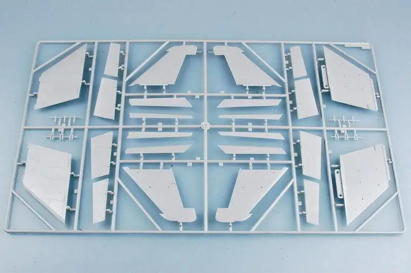 Fulcrum Fighte r трубач 1/32 02239 Россия MIG-29K | Игрушки и хобби