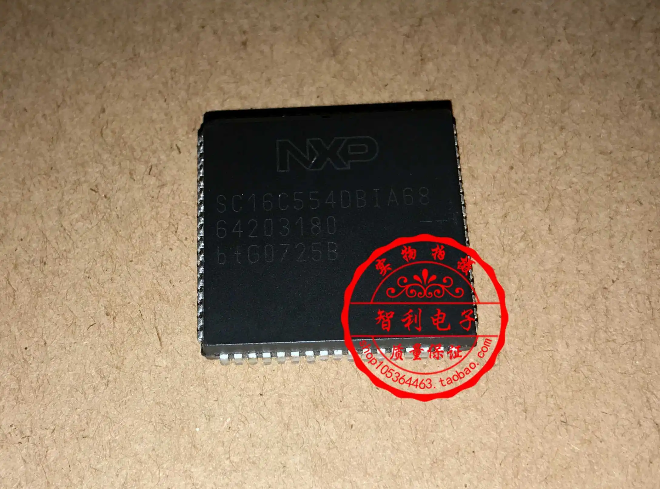 

Бесплатная доставка Sc16c554dbia68 Sc16c554dbia68 микросхема PLCC