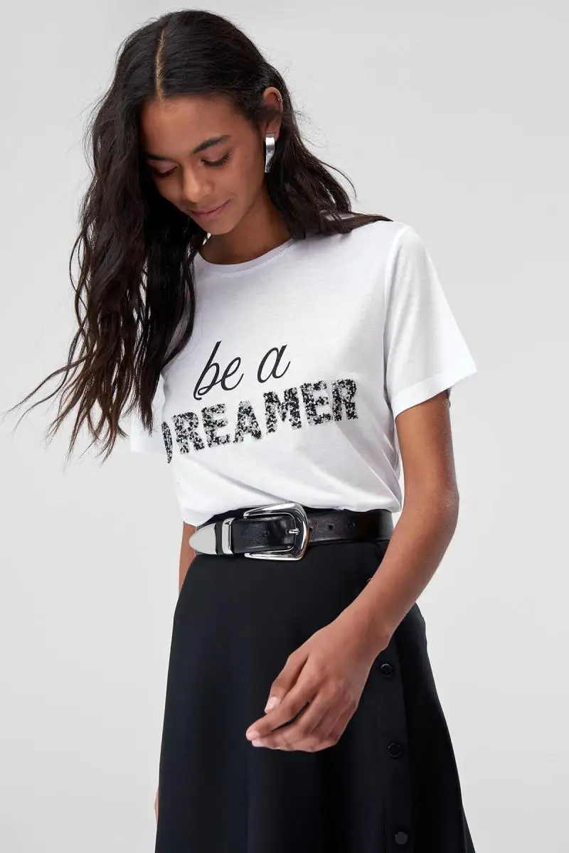 Trendyol экрю каменная деталь трикотажная футболка TCLSS18KD0019 | Женская одежда