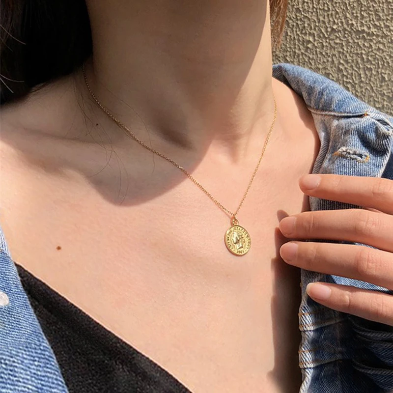 

Fashion 925 Silver Round Coin Pendant Necklace Gold Color for Women Simple Portrait Necklace Dainty Necklaces Jewelry Gift zk40