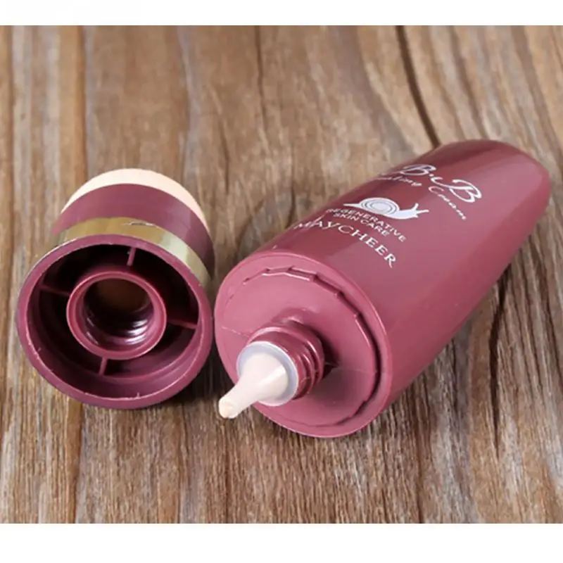 40ml Whitening Liquid BB Cream Snail Filtrate Foundation Natural Moisturizing Isolation Concealer |